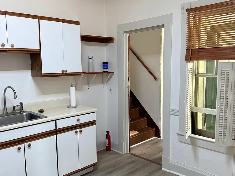 62 Firglade Ave #1 — Photo 5