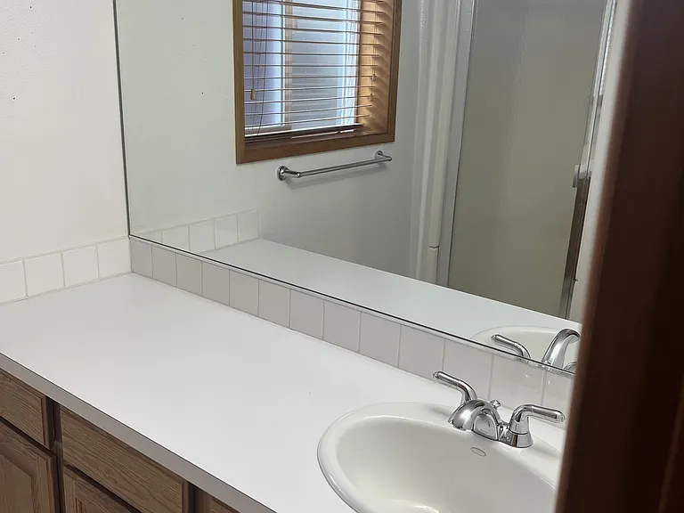 11820 NW Marylee Ct — Photo 11