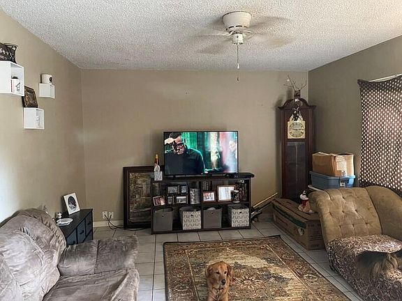 5th image of 8 Sears St
