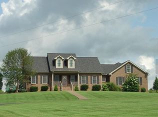 2100 Holland Rd, Scottsville, KY 42164