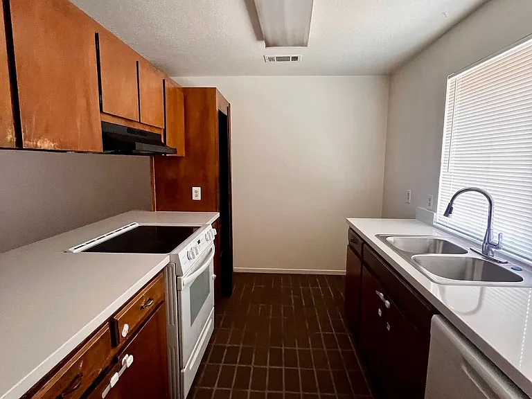 16192 Wato Rd — Photo 15