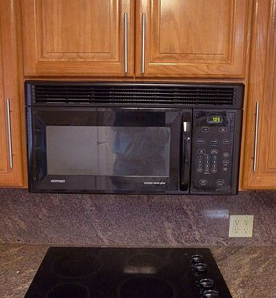 Ceramic Cooktop & Microwave
