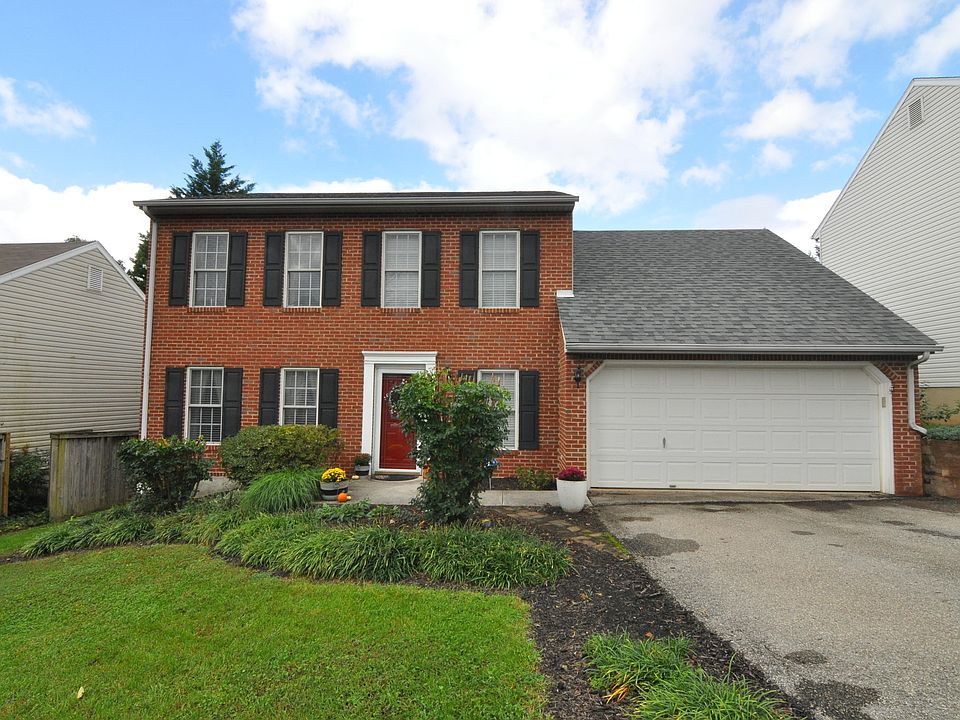1st image of 5050 Meadow Crossing Ln NE