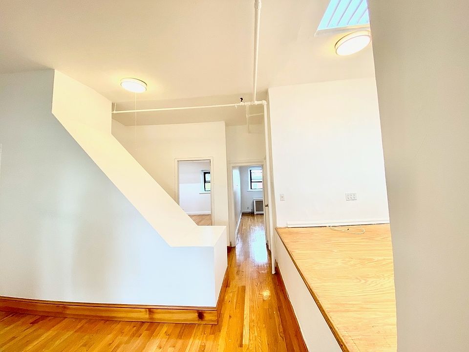 1st image of 419 Grand Ave APT 4A