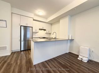 31 Honeycrisp Cres #67, Vaughan, ON L4K 0N6