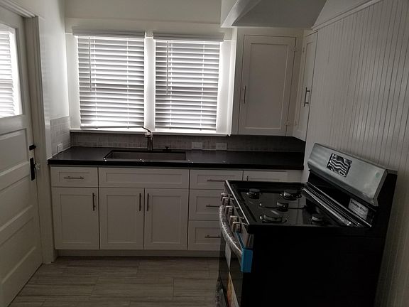 New blinds and new frigidaire oven.