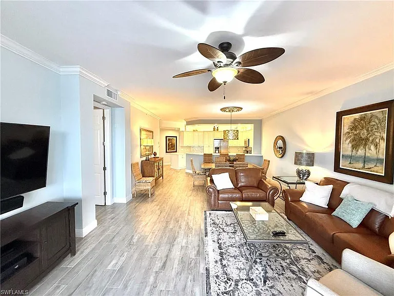 410 Flagship Dr #305 — Photo 8