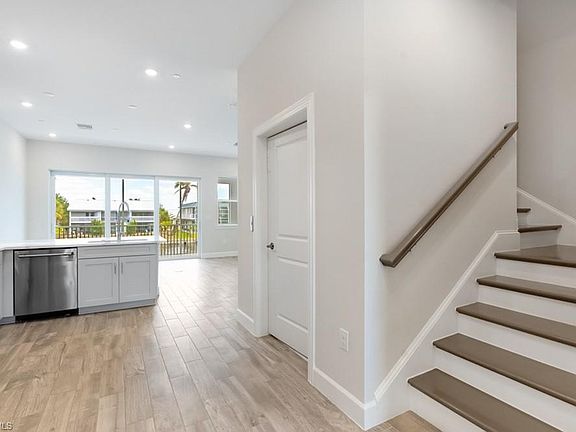 3rd image of 1623 Sea Haven DR #3-307