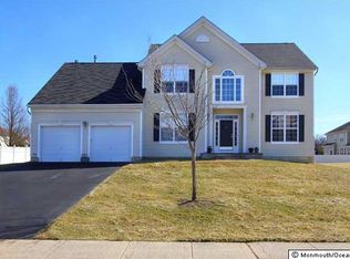 15 Victoria Cir, Jackson, NJ 08527