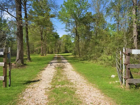 3102 Wilderness Way, Montgomery, TX 77316