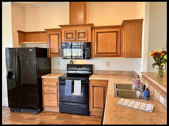 3rd image of 6850 SE Morningside Drive