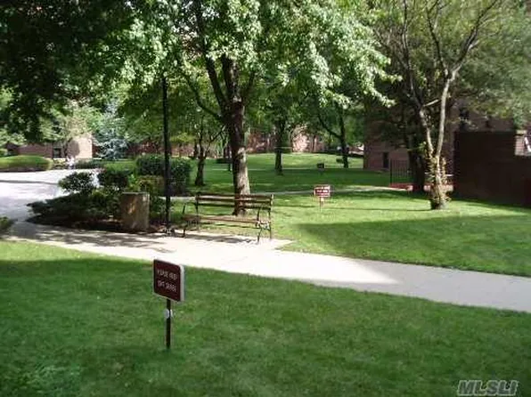 150-15 72 Road #4G, Flushing, NY 11367