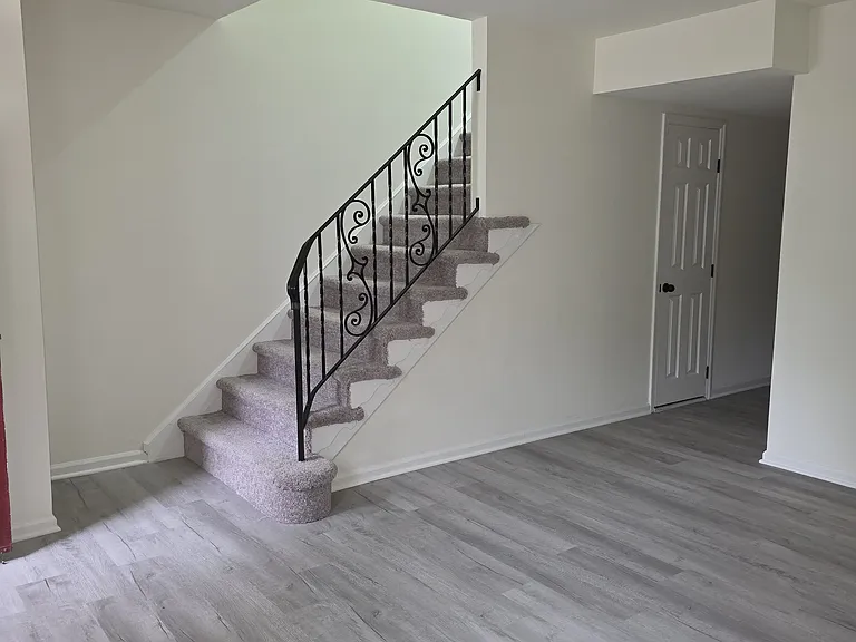 1159 Adams Ct — Photo 5