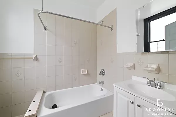 Rented by Brooklyn High Rise LLC | media 13