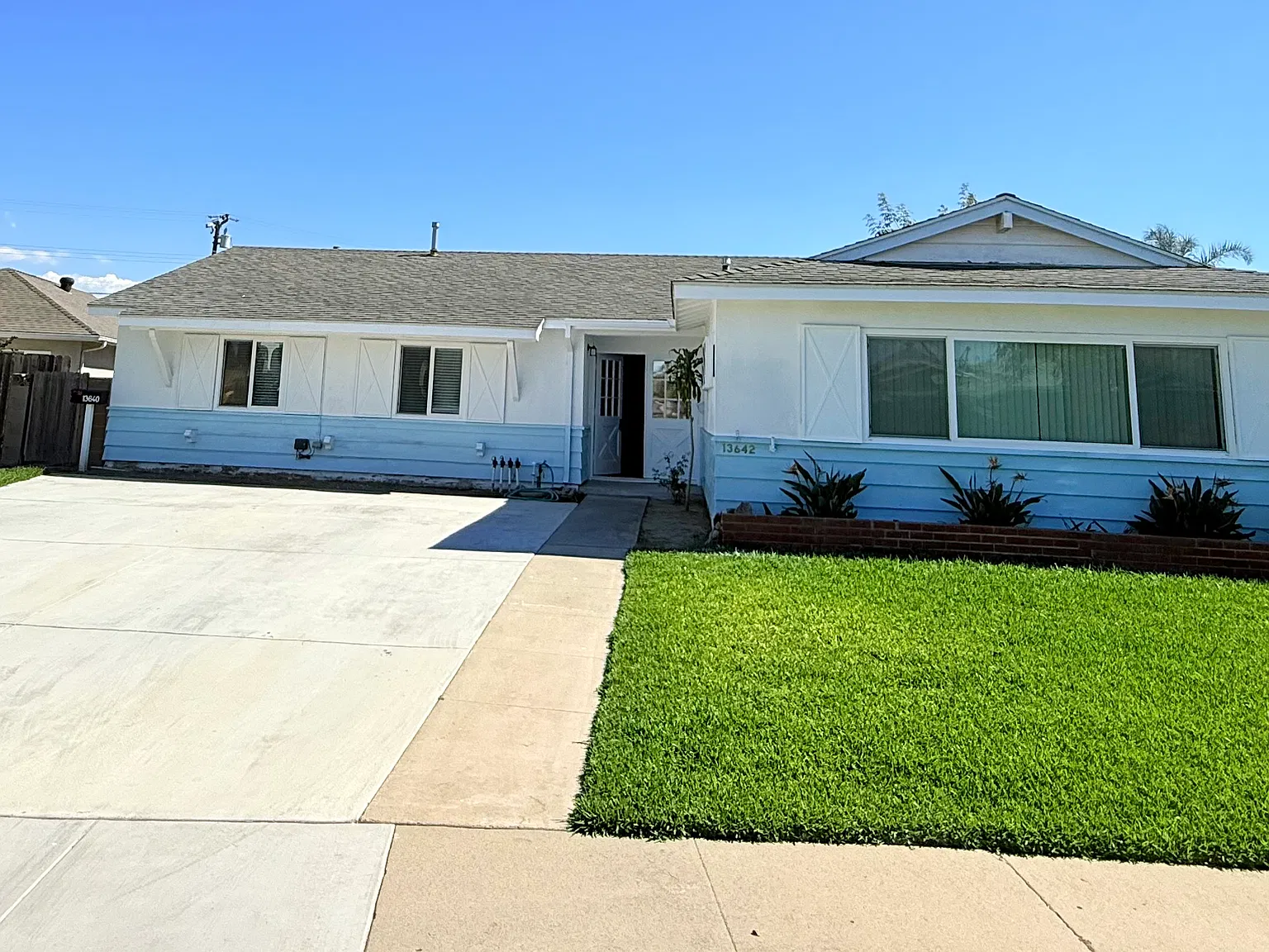 4 bed, 1961 sqft, $4,300 — Photo 1