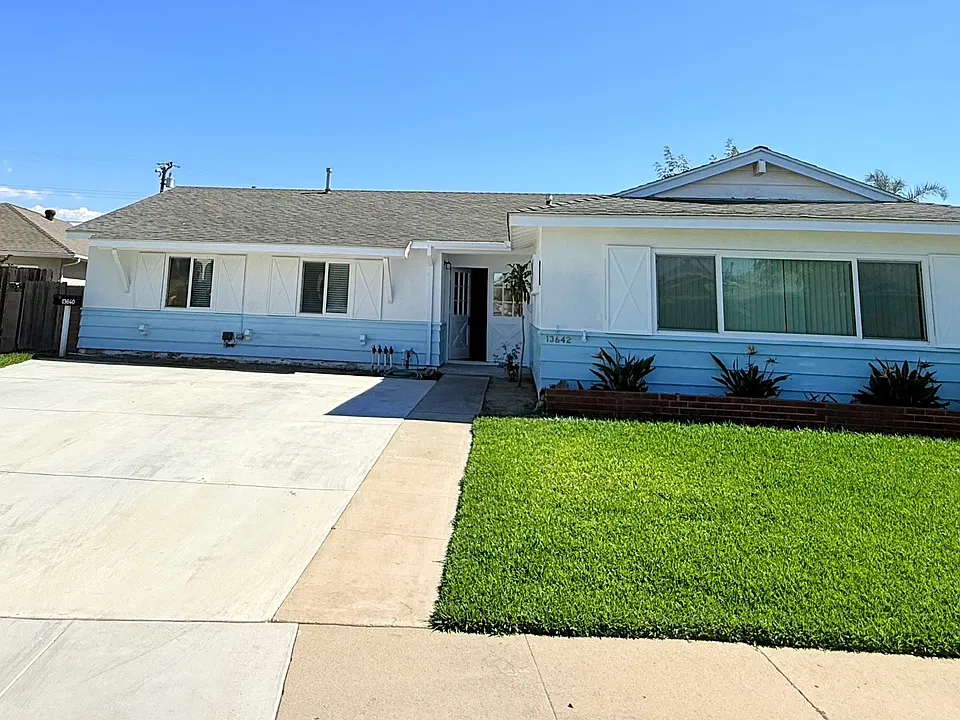 13642 Paysen Dr