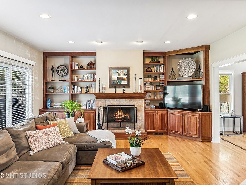 1236 Heatherfield Ln, Glenview, IL 60025 Zillow