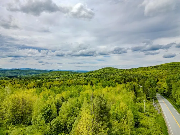 00 VT Route 122, Sheffield, VT 05866