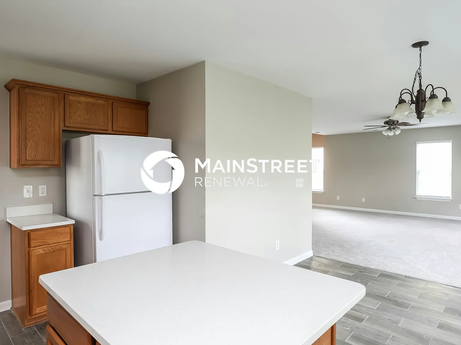 5902 Laurel Creek Ct — Photo 4