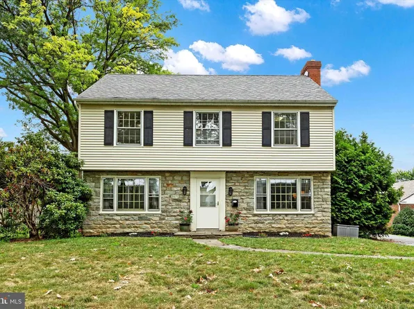 1711 Ridgeview Ave, Lancaster, PA 17603