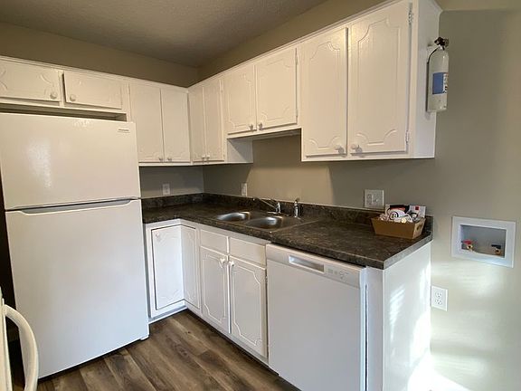 2nd image of 117 Jockey Club Dr #117