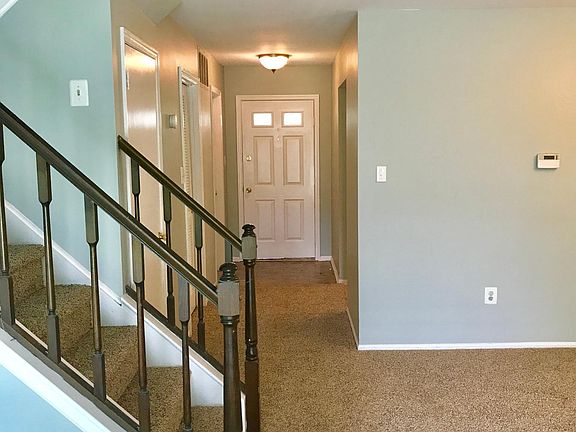 Entrance foyer!
