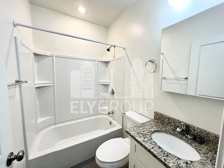 11 Greenville St #3 — Photo 3