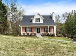 13 Sassafras Trl NE, Cartersville, GA 30121