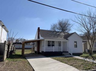 818 15th St, Kenova, WV 25530