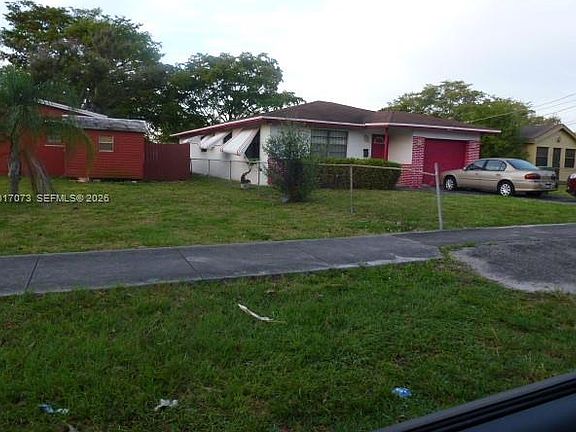 2nd image of 625 NW 9th Ct