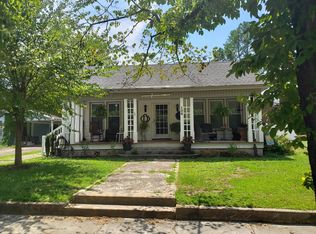 106 SE 4th St, Snow Hill, NC 28580