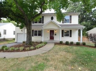 925 Bluebonnet Ct, Saint Louis, MO