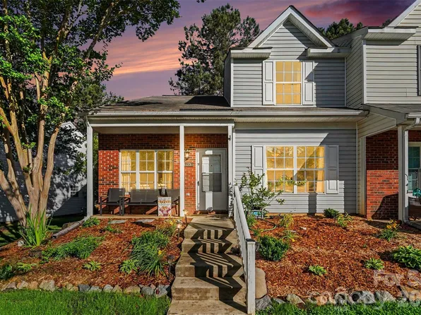 420 Scarlett Ln, Fort Mill, SC 29715