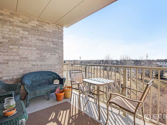 3rd image of 11131 Waters Edge Dr