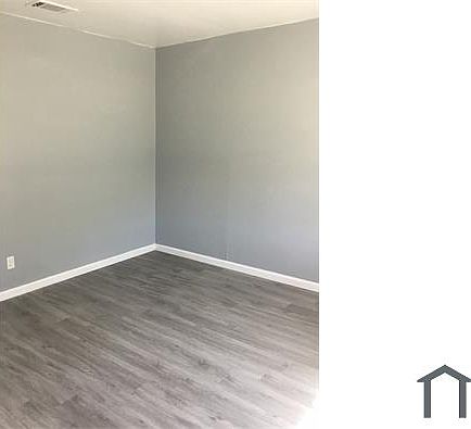 3rd image of 610 S Leggett Dr #Rb4004