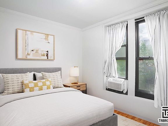 4th image of 273 E 7th St APT 1B