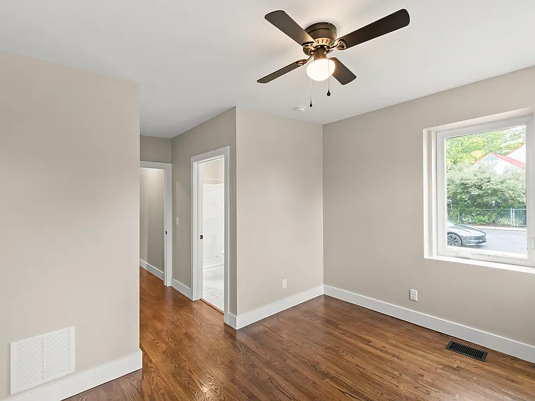 903 Orchard Ave — Photo 5