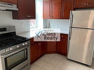 46-02 30th Ave #B2, Astoria, NY 11103