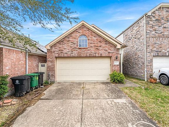 4th image of 13223 Southpoint Ln