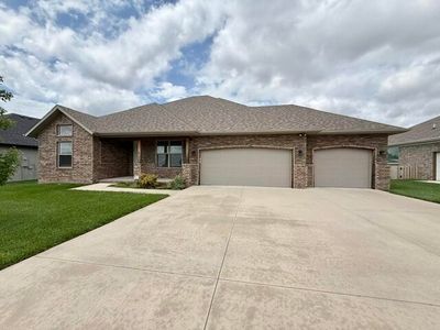 1165 W Gaslight Drive, Springfield, MO, 65810