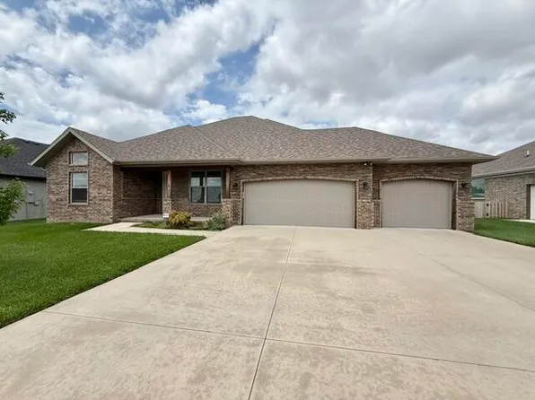1165 W Gaslight Drive, Springfield, MO 65810