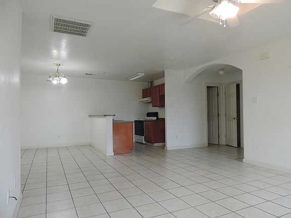 5th image of 2025 S Macarthur Blvd