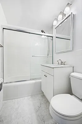 Rented by REAL New York | media 16