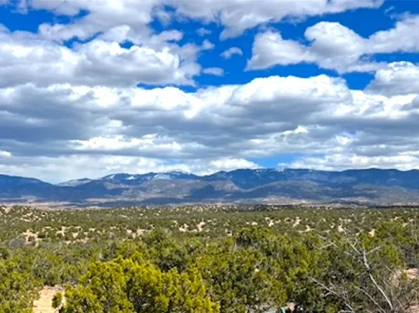 134 Vuelta Maria, Santa Fe, NM 87506