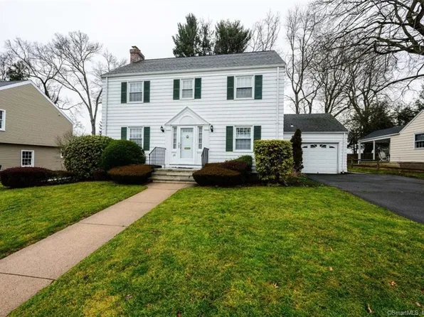 119 Carmalt Road, Hamden, CT 06517