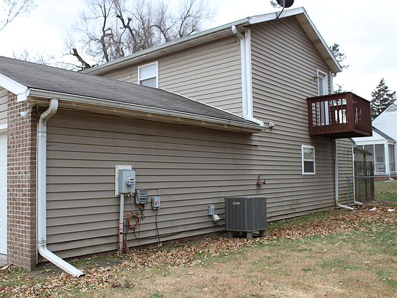 2nd image of 1210 S 39th St