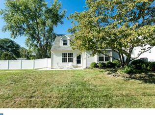 804 Station Ave, Glendora, NJ 08029