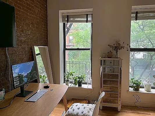 Rented by Oxford Property Group | media 25