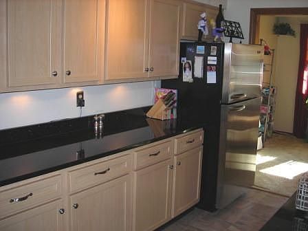 Kitchen Aid refrigerator with ice maker