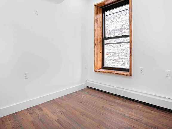 4th image of 118 E 116th St APT 3E